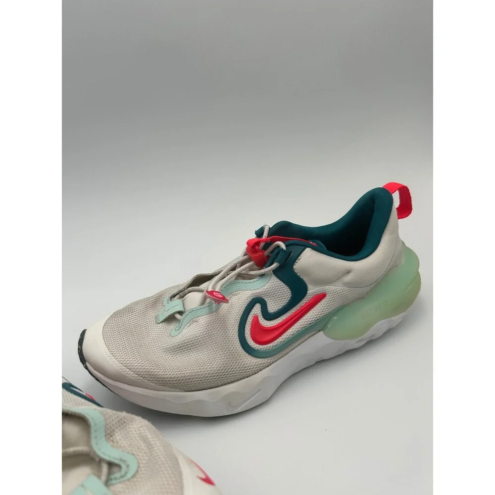 Nike renew run